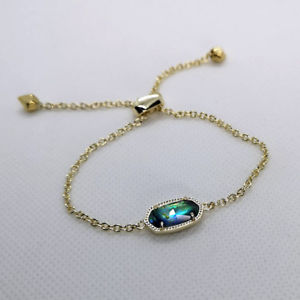 nwt kendra scott elaina adjustable chain bracelet in abalone shell goldスコットアワビシェルゴールドチェーンブレスレット※注意※NYからの配送になりますので2週間前後お時間をいただきます。人気の商品は在庫が無い場合がございます。ご了承くださいませ。サイズの種類の商品は購入時の備考欄にご希望のサイズをご記載ください。　携帯メールでの登録ですと楽天からのメールが届かない場合がございます。