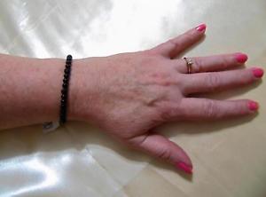 【送料無料】ブレスレット　アクセサリ—　ミハエルステンレススチールジェットビーズスライダーブレス..