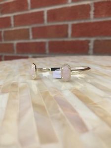 【送料無料】ブレスレット　アクセサリ—　スコットカフブレスレットローズクォーツゴールドタグnwt kendra scott elton cuff bracelet rose quartz gold w tags