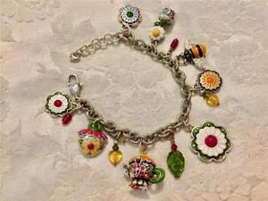 【送料無料】ブレスレット　アクセサリ—　ブライトンフラワーブレスレットビーズスワロフスキークリスタルbrighton fun flower bracelet 8 charms 5 beads swarovski crystal, silver plated