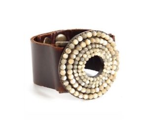 yzuXbg@ANZT?@Be[WuEU[JtuXbg vintage brown leather cuff bracelet rebel design jewelry mother of pearl