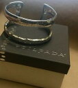 【送料無料】ブレスレット　アクセサリ—　ポンドボックスカフsilpada b2440 sterling silver modernista cuff euc in box