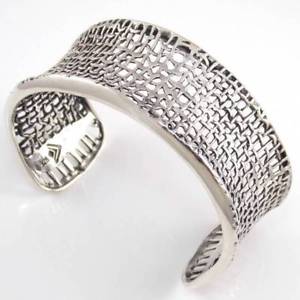 【送料無料】ブレスレット　アクセサリ—　スターリングシルバーメッシュカフブレスレット listingsilpada retired sterling silver woven mesh cuff bracelet b1625