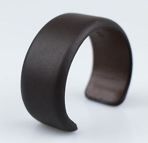 【送料無料】ブレスレット　アクセサリ—　カフブレスレットドルnwt brunello cucinelli womens brown leather cuff bracelet 270