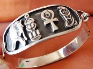 【送料無料】ブレスレット　アクセサリ—　ヴィンテージエジプトスターリングブレスレットツタンカーテンmask_stampedamazing vintage egyptian solid sterling silver bracelet tutankhamun mask_stamped