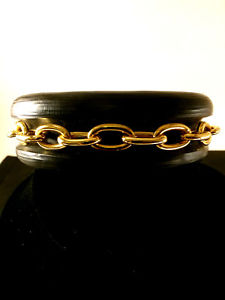 【送料無料】ブレスレット　アクセサリ—　ゴールドチェーンカフブレスレットalexis bittar carved luxe blk lucite amp; gold chain cuff bracelet