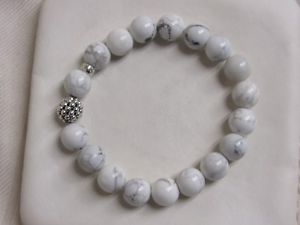 【送料無料】ブレスレット　アクセサリ—　デザイナーラゴスビーズブレスレットdesigner lagos ss howlite beaded bracelet