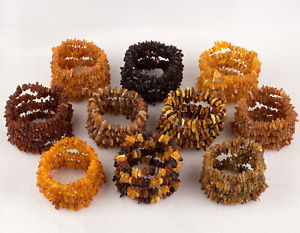 楽天hokushin【送料無料】ブレスレット　アクセサリ—　バルトチップビーズブレスレットロットraw unpolished baltic amber adult chips beads bracelets lot 50 various colors