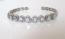 【送料無料】ブレスレット アクセサリ- スターリングシルバークリスタルバゲットカフブレスレットオープンsterling silver adjustable crystal baguettes open cuff bracelet with pav cz