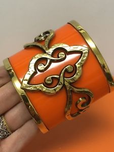 【送料無料】ブレスレット　アクセサリ—　emilioプッチオレンジカフスブレスレットnwtemilio pucci orange cuff bracelet nwt