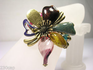 【送料無料】ブレスレット アクセサリ— 3ブレスレットピンクfree shipflower stretch triple bead strand bracelet amber pink aquablue yellow free ship