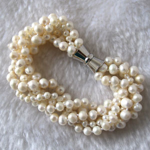 yzuXbg@ANZT?@zCguXbg8 37mm 5row white freshwater pearl bracelet