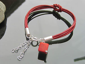 【送料無料】ブレスレット　アクセサリ—　925コードブレスレットチェーンred genuine leather cord bracelet with 925 silver ends cla..