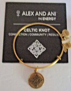 alex and ani gold celtic knot bracelet nwt amp; cardアレックスゴールドケルトノットブレスレットカード※注意※NYからの配送になりますので2週間前後お時間をいただきます。人気の商品は在庫が無い場合がございます。ご了承くださいませ。サイズの種類の商品は購入時の備考欄にご希望のサイズをご記載ください。　携帯メールでの登録ですと楽天からのメールが届かない場合がございます。