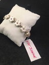 【送料無料】ブレスレット　アクセサリ—　ジョンソンピンククリスタルホワイトブレスレットドルbetsey johnson goldtone pink crystal white floral bracelet nwt 42 lk