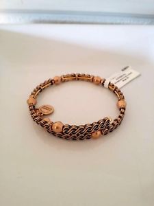 【送料無料】ブレスレット　アクセサリ—　alexandaniラップブレスレット nwtalex and ani gold twist wrap bracelet nwt