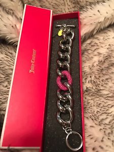 【送料無料】ブレスレット　アクセサリ—　ジューシークチュールブレスレットjuicy couture bracelet