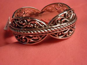 【送料無料】ブレスレット アクセサリ— ブライトンレーススイングシルバーブレスレットbrighton gwenevere lace hinged silver bracelet nwt