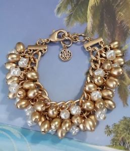 ブレスレット　アクセサリ—　ゴージャスパールサテンゴールドビーズピューリッツァーブレスレットgorgeous pearl and satin gold bead bracelet by lilly pulitzer