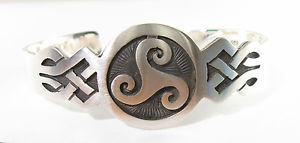 yzuXbg@ANZT?@ZeBbNmbgfUC}bgX^[OVo[JtuXbg925 sterling silver cuff bracelet with celtic knot design matte finish
