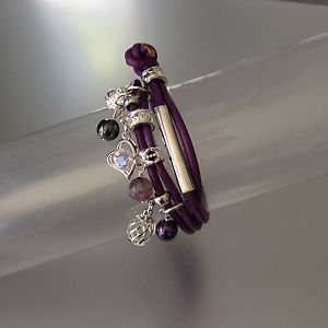 【送料無料】イタリアン　ブレスレット　ブレスレットバイオレットbracelet lien cuir breloques violet