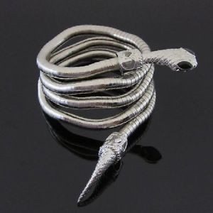 【送料無料】イタリアン ブレスレット ブレスレットネックレススネークプルチェーンスネークserpente in metallo flessibile bracciale collo maturo collana beh snake tirare catena