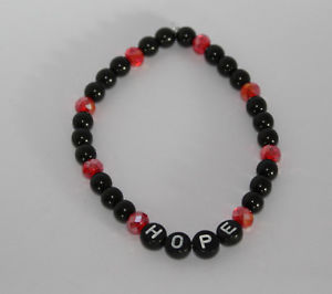 イタリアン　ブレスレット　ブレスレットビーズブレスレットカスタムハンドメイドbracciale perle bracciale con nome desiderio personalizzato * rosso * handmade nuovo