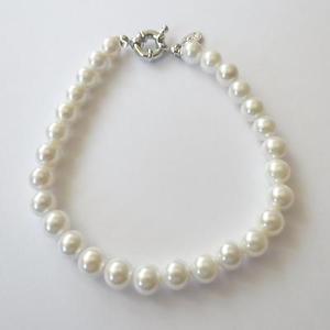 【送料無料】イタリアン　ブレスレット　bracciale donna colore argento filo di perle bianche 6,5 mm 19,5 cm 129 p