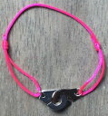 yzC^A@uXbg@ptFuXbgAWFgRhTe[Ycadeau parfait pour noel bracelet menottes acier argent cordon satin rose fluo