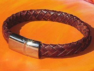 yzYuXbg@YfB[XuEtbgU[CxCA[gX`[uXbgmens ladies 10mm brown flat braided leather amp; steel bracelet by lyme bay art