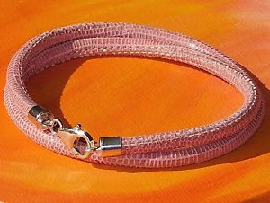 yzYuXbg@YfB[XsNCxCA[gU[X^[OVo[uXbgmens ladies pink printed leather and sterling silver bracelet by lyme bay art