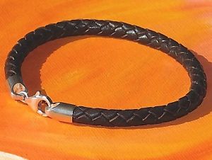 yzYuXbg@YfB[X_[NuEU[CxCA[gX^[OVo[uXbgmens ladies 5mm dark brown leather amp; sterling silver bracelet by lyme bay ar