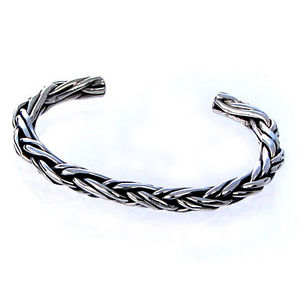 【送料無料】メンズブレスレット　メンズメキシコソリッドシルバートルク genuine 85 mens mexican solid silver heavy 42g weave 8mm torque uk hm