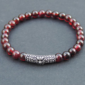 【送料無料】メンズブレスレット　ブレスレットレッドガーネットスターリングシルバークロスメートルmens healing gemstone bracelet red garnet s925 sterling silver cross charm 499m