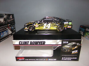 【送料無料】模型車　スポーツカー　124clint bowyer14 wix filters 2018fusion action nascar diecast..