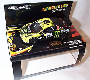 模型車　スポーツカー　フォードフォーカスロッシモンツァラリーモンスターズford focus rs wrc valentino rossi monza rally 2009 monster ltd ed mib 400098946