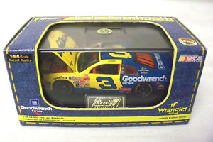 【送料無料】模型車　スポーツカー　デイルアンハートレベル3 1999 goodwrench svc wrangler jeansモンテカルロ164dale earnhardt revell 3 1999 goodwrench svc wrangler jeans monte c