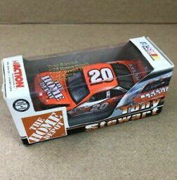 【送料無料】模型車　スポーツカー　アクション＃トニースチュワートホームデポポンティアックグランプリaction nascar 20 tony stewart the home depot 2001 pontiac grand prix 164