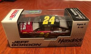 【送料無料】模型車　スポーツカー　＃ジェフゴードンアクションゴールドシリーズ24 jeff gordon aarp dteh 2013 ss action 164 gold series