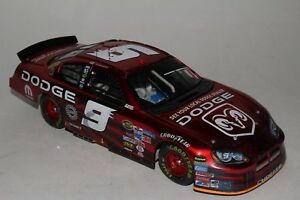 【送料無料】模型車　スポーツカー　ケーシーレースバージョン＃kasey kahne 2005 1st win race versio..