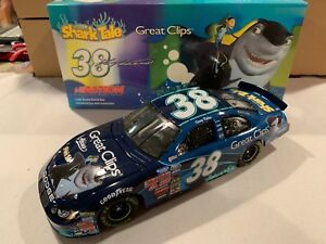 【送料無料】模型車　スポーツカー　＃ケーシークリップ2004 rcca 38 kasey kahne great clips shark t..