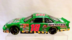 【送料無料】模型車 スポーツカー 2001bobby labonte interstate batteries jurassic park iii nascardiecast352001 bobby labonte interstate batteries jurassic p