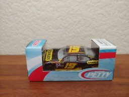 【送料無料】模型車　スポーツカー　＃エリオットサドラースタンレーツールアクションダイカスト2010 19 elliott sadler stanley tools 164 action nascar diecast mip