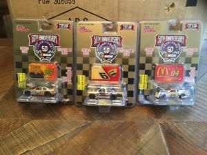 ̵Ϸ֡ݡĥɥåȥˡnascar 50th anniv gold 164 3 car lot 15000 nice