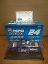 【送料無料】模型車 スポーツカー レベル124ジェフゴードン200024ペプシダイカストrevell 124 scale 24 pepsi racing jef...