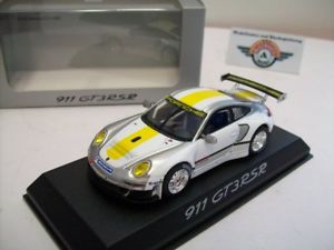 【送料無料】模型車　スポーツカー　ポルシェポルシェディーラーporsche 997 gt3 rsr, white, 2012, porsche dealer norev 143, ovp
