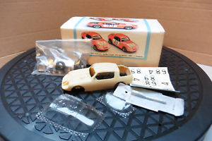 【送料無料】模型車　スポーツカー　オースティンヒーリースプライトクーペホワイトメタルキットルマン143 austin healey sprite coupe resin amp; white metal kit 24h du mans 66 boxed