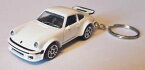 【送料無料】模型車　スポーツカー　バトンガールporsche 934ダイカストキーホルダーmajorette porsche 934 high detail diecast car keyring