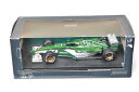 【送料無料】模型車 スポーツカー ホットホイールズf1 118ジャガーr1エディアーバインwベック