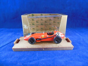 【送料無料】模型車　スポーツカー　マイクホーソーンスケールフェラーリbrumm r68 1957 ferrari d246 in red mike hawthorn rn 2 hp 215 scale 143